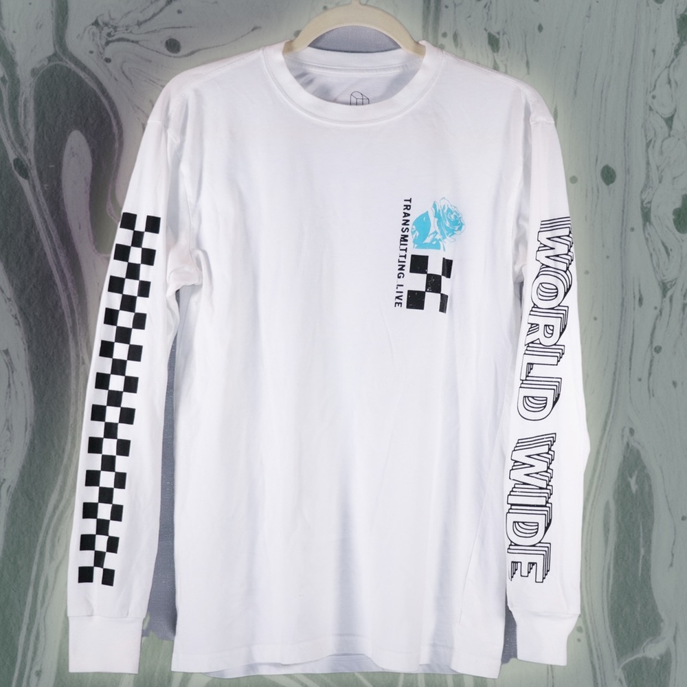 Worldwide, Transmitting Live Original Use LS Tee